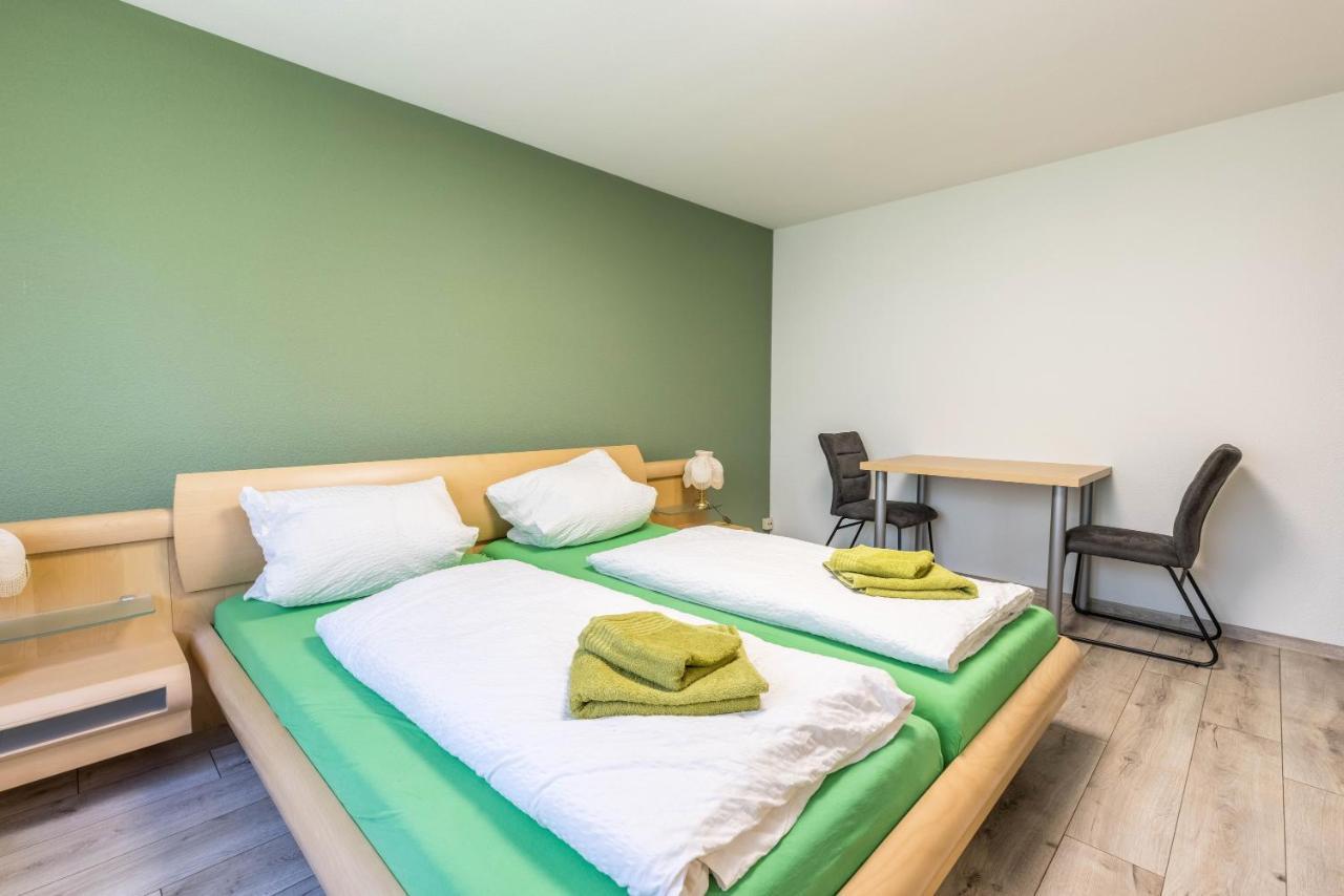 B463 Penthouse Leilighet Albstadt Eksteriør bilde