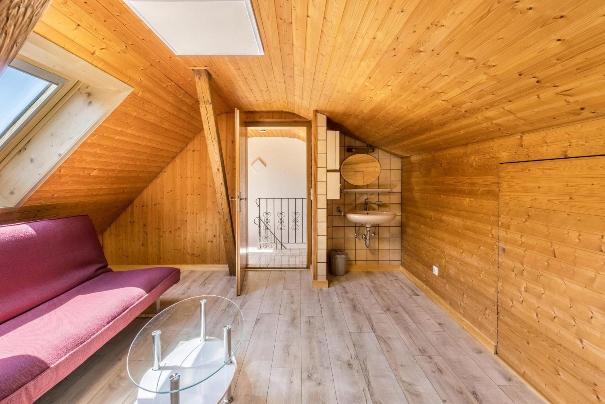 B463 Penthouse Leilighet Albstadt Eksteriør bilde